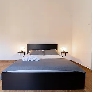  Apartament Civico64