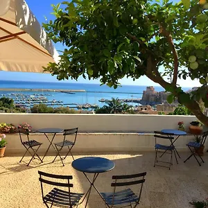 Santina Castellammare del Golfo